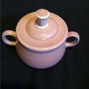 Fiestaware sugar bowl in Rose